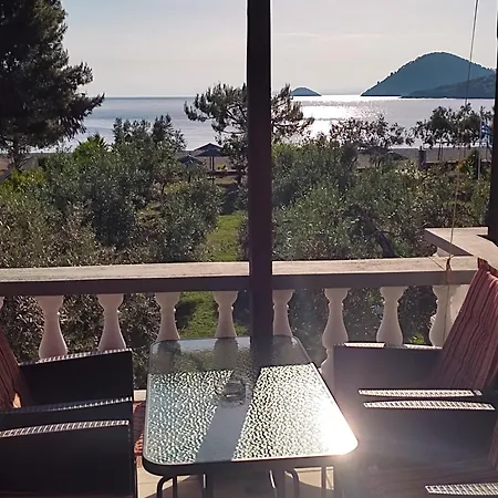 Apartment Pelagos Beachfront *