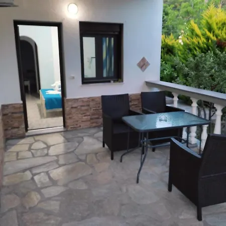 Pelagos Beachfront Apartment