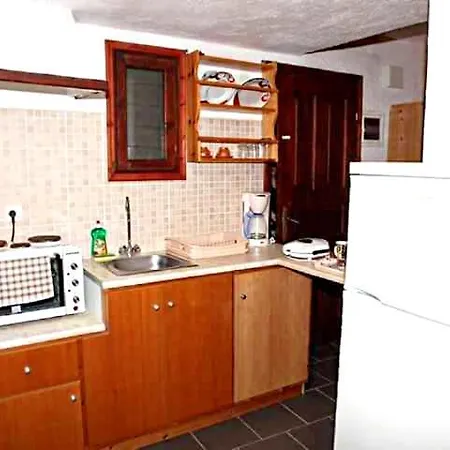 Pelagos Beachfront Apartment Panormos (Skopelos)