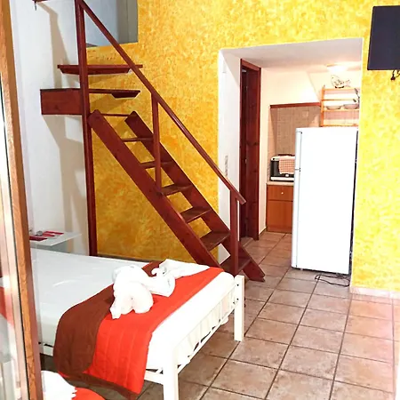 Pelagos Beachfront Διαμέρισμα