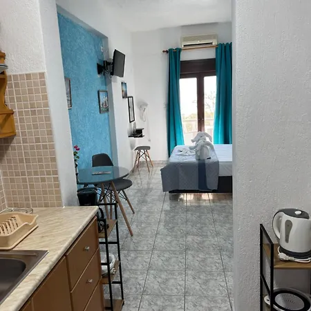 Daire Pelagos Beachfront *