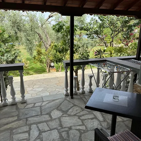 Pelagos Beachfront *