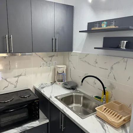 Pelagos Beachfront Apartamento *