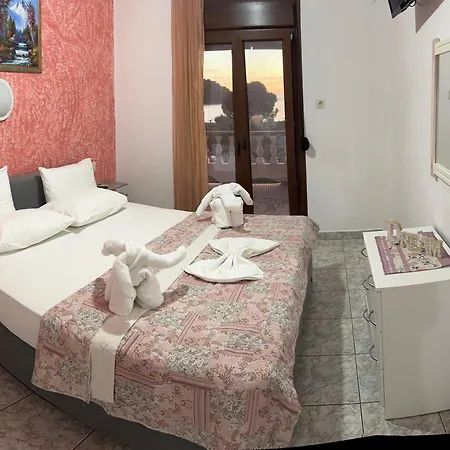 Pelagos Beachfront * Panormos (Skopelos)