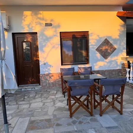 Pelagos Beachfront Appartamento *