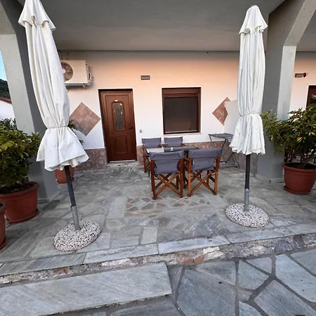 Pelagos Beachfront Appartamento *