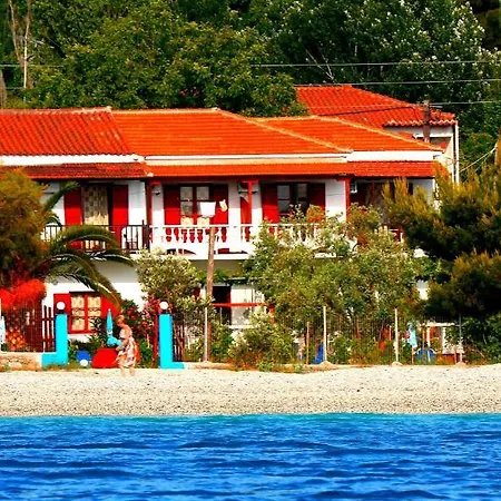 Pelagos Beachfront Apartment Panormos (Skopelos)